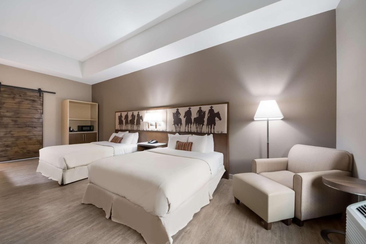 Best Western Bandera Suites & Saloon Bagian luar foto